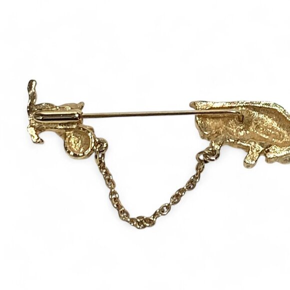 Vintage Avon Cat & Kitten With Yarn Ball Jabot Stick Pin Gold Tone - Picture 2 of 6